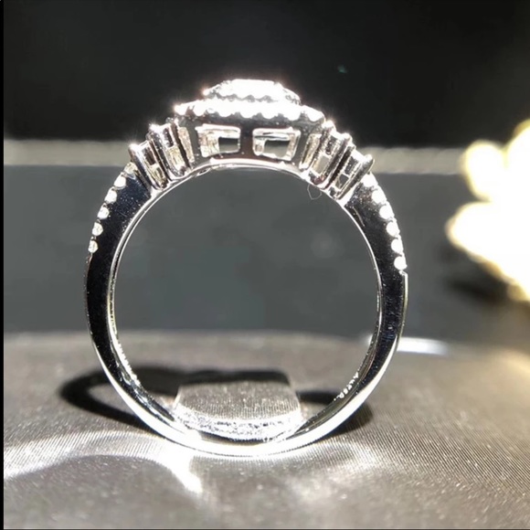 New 925 Silver Rectangular Cut Diamond Ring 💍 - Picture 6 of 6